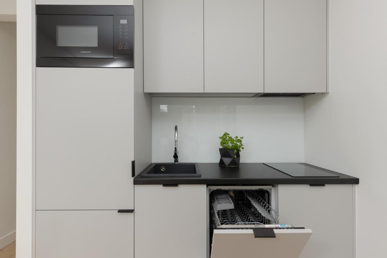 Cosy Dream City Center Apartment By Noclegi Renters Варшава Екстериор снимка