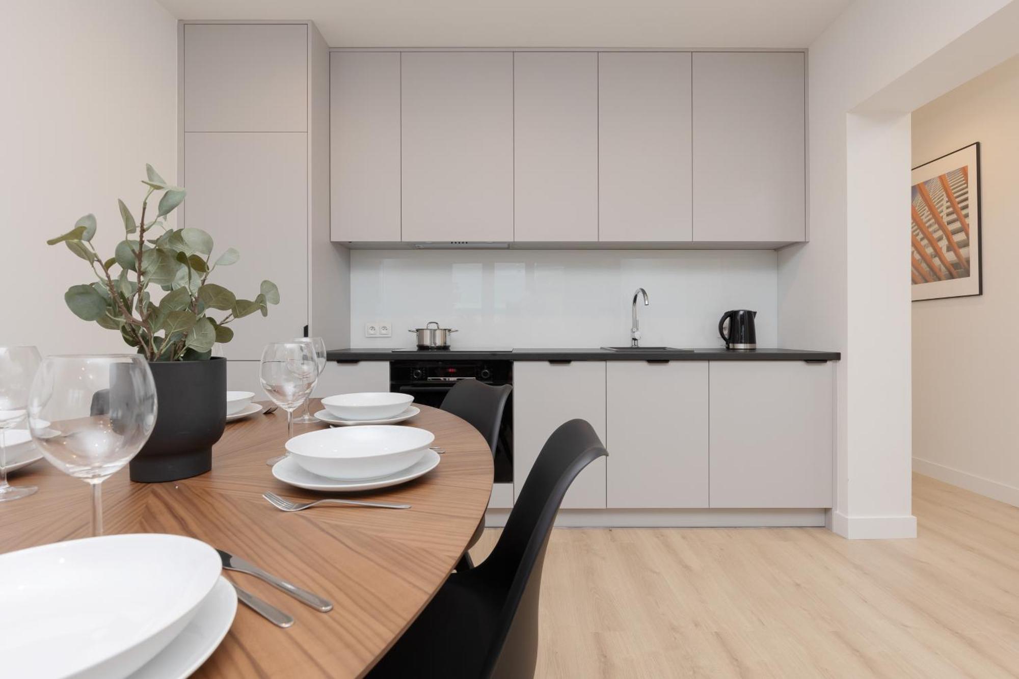 Cosy Dream City Center Apartment By Noclegi Renters Варшава Екстериор снимка